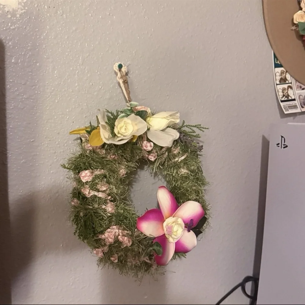 808 beads Floral Wreath with Pink and Cream Flowers
